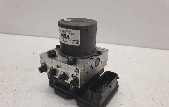 Hyundai ix35 ABS Pump BE6003B106 589202Y940