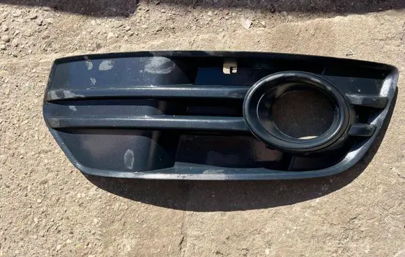 Audi Q5 SQ5 Front grill 8R0807681A