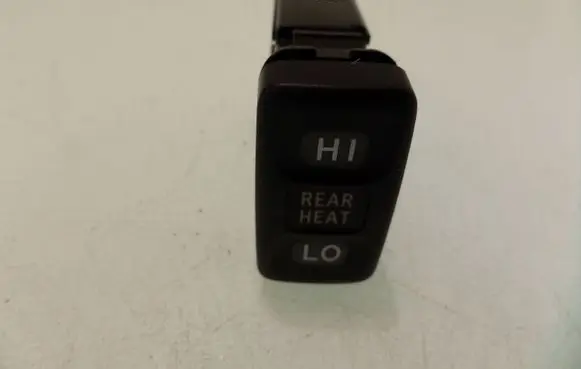 Toyota Avensis Verso Seat heating switch 191333