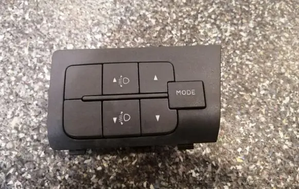 Headlight level height control switch