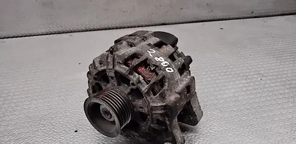 Peugeot 207 Generator/alternator 9656003780