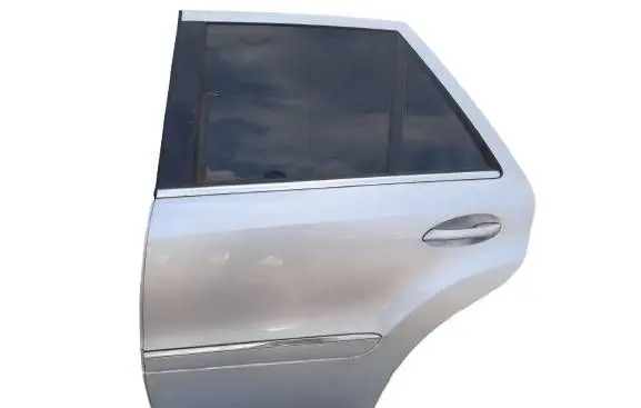 Mercedes-Benz ML W163 Rear door 31C12