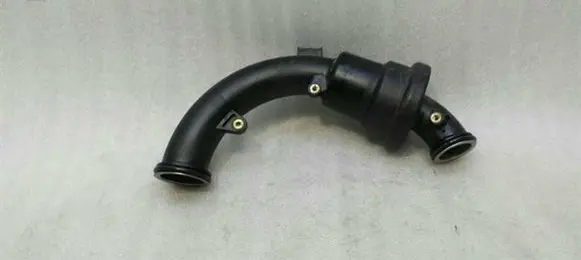 Mercedes-Benz A W176 Air intake hose/pipe A6511400387