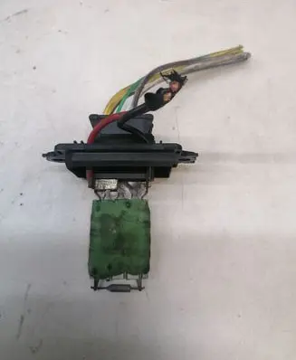 Renault Modus Heater blower motor/fan resistor