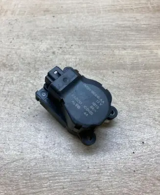 Ford Focus Air flap motor/actuator 3M5H19E616AA