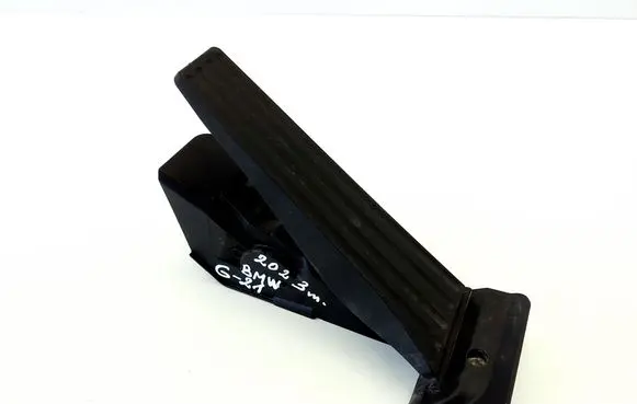 BMW 3 G20 G21 Accelerator throttle pedal 6889818 23144500