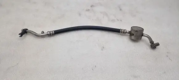 Suzuki Grand Vitara II Air conditioning (A/C) pipe/hose
