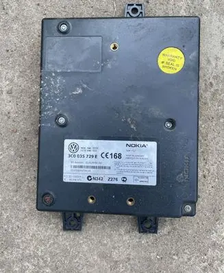 Volkswagen PASSAT B6 Bluetooth control unit module