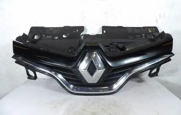 Renault Captur Front grill 