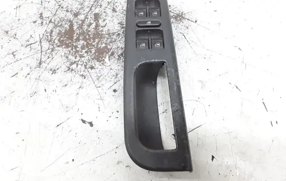 Volkswagen PASSAT B5.5 Electric window control switch 1J4959857D