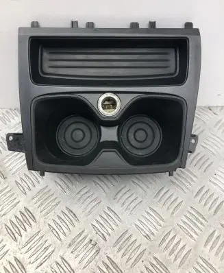 BMW 1 F20 F21 Cup holder front 9207321 162083