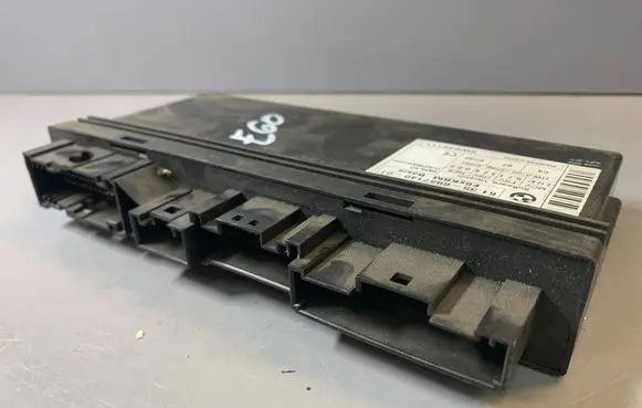 BMW 5 E60 E61 Comfort/convenience module 6957140 61356957140 61356957528