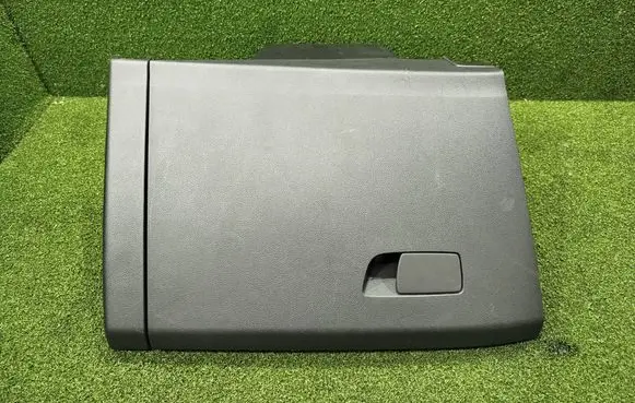 Renault Arkana Glove box 685007128R 685007841R