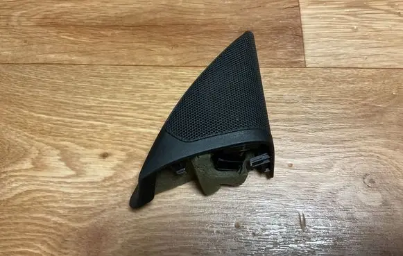 Opel Insignia A Front door high frequency speaker 13240950 434107863741 10121649