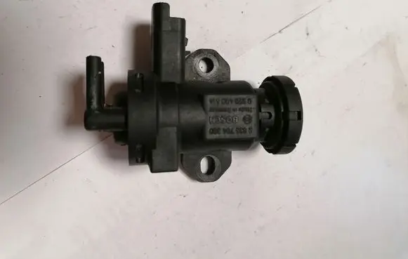 Citroen Berlingo Turbo solenoid valve 9635704380 0928400414