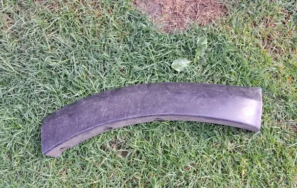 Renault Sandero II Front arch trim 960169489R