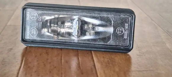 Peugeot 2008 II Number plate light 9815226680 135V06W