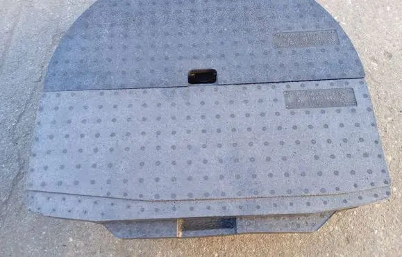 Mitsubishi Colt Spare wheel section trim MN148903