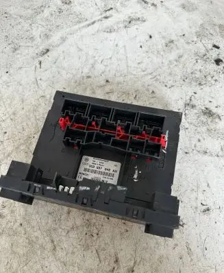 Volkswagen Touran I Comfort/convenience module 3c0937049ah
