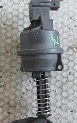Volkswagen Multivan T4 Valve vacuum 655129VE