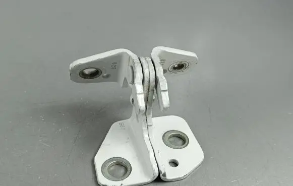 Jeep Grand Cherokee Rear door upper hinge