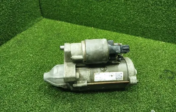 Citroen C4 Cactus Starter motor 9832577880