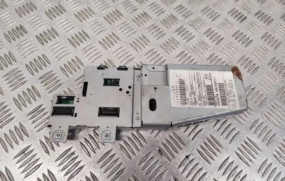 Antenna control unit