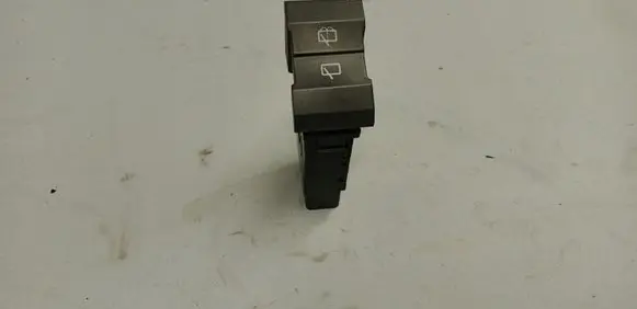 KIA Carens I Wiper speed switch 