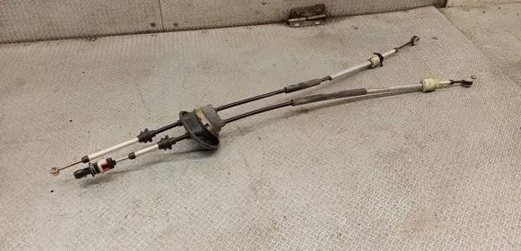 Peugeot 307 Gear shift cable linkage 
