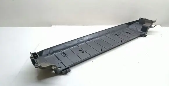 BMW X5 E70 Bottom radiator support slam panel 7795909