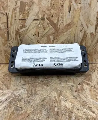 Audi A3 S3 8V Passenger airbag 8V0880204G