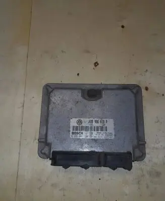 Audi A4 S4 B5 8D Engine control unit/module 038906018P 28SA3664 0281001720