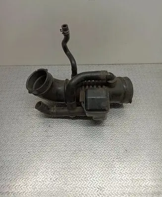 Mazda MX-3 Air intake hose/pipe B6BF13220