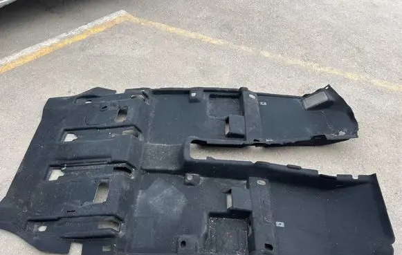 KIA Sorento IV Interior carpet 