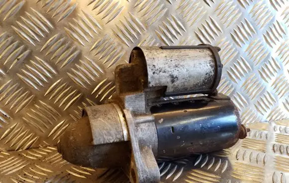 Audi A6 S6 C5 4B Starter motor 0001108174 078911023