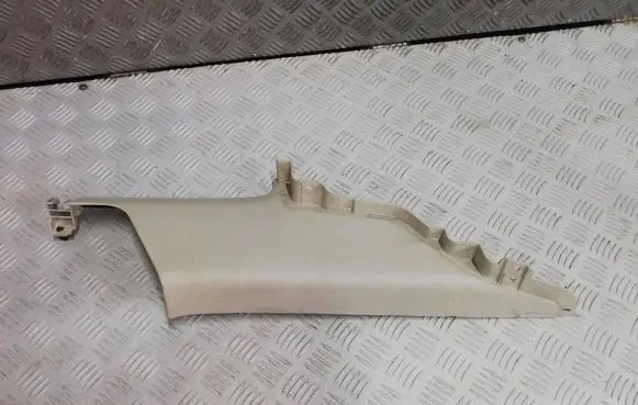 Ford Mondeo MK V (D)pillar trim (top) DS73A280C47B