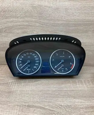 BMW 5 E60 E61 Speedometer (instrument cluster) 6983153 110080213