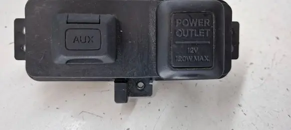 Honda CR-V AUX in-socket connector 83416SWAU310M1