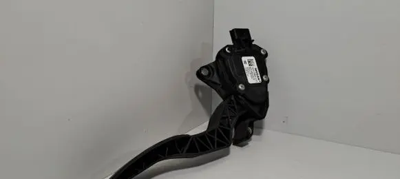 Nissan Qashqai Accelerator throttle pedal 180024BA0B