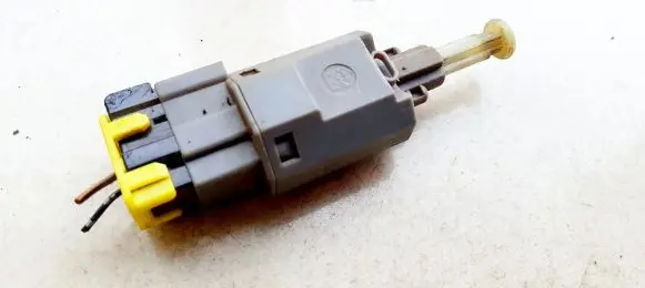 Mazda 323 Brake pedal sensor switch GA2C6649Y