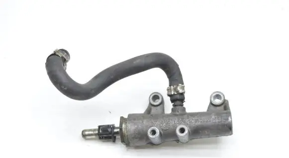 Opel Vectra C Fuel distributor 55203803 16423950