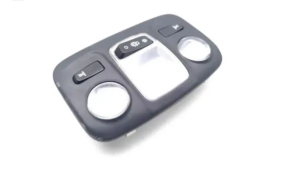 Peugeot 5008 II Rear seat light 