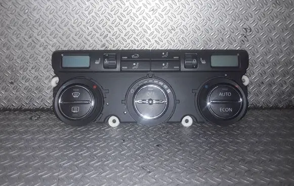 Volkswagen Golf V Climate control unit 
