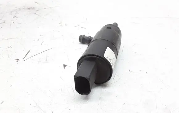 Volkswagen PASSAT B5.5 Headlight washer pump 1J0955681