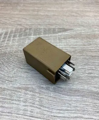 BMW 5 E60 E61 Other relay 8384505