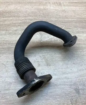 Volkswagen Caddy EGR valve line/pipe/hose 03G131521R