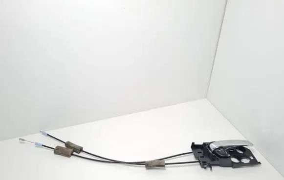 Rear door interior handle
