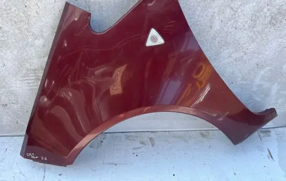 Mitsubishi Colt Fender