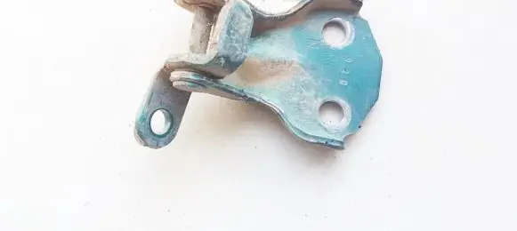 Subaru Forester SF Rear door lower hinge