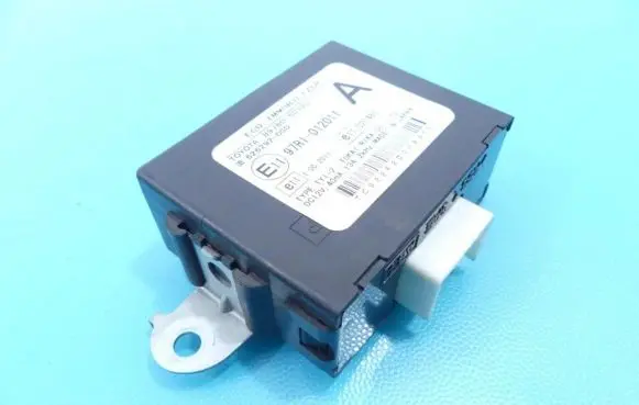 Toyota Land Cruiser (J120) Central body control module 89780-60320 IMPRK1092056